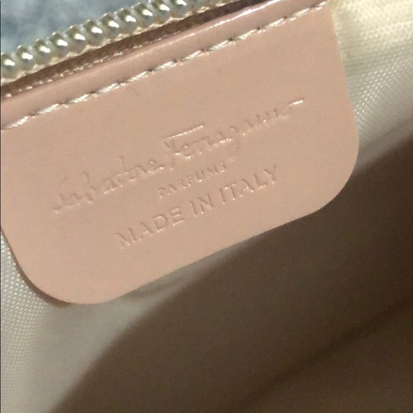 Salvatore Ferragamo Makeup 💄Bag - Picture 4 of 5